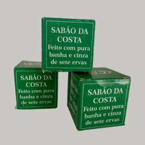 Sabão da Costa feito com pura banha e cinza de sete ervas